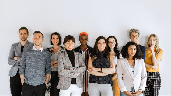 Ausbildung und Studium