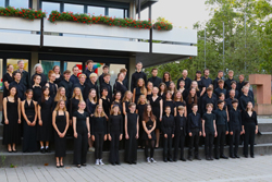 Gruppenbild des Jugendsinfonieorchesters