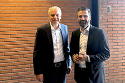 Zwei Männer im Porträtfoto