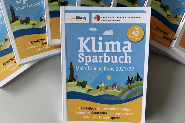 einige Ausgaben der 2. Auflage des Klimasparbuchs MTK
