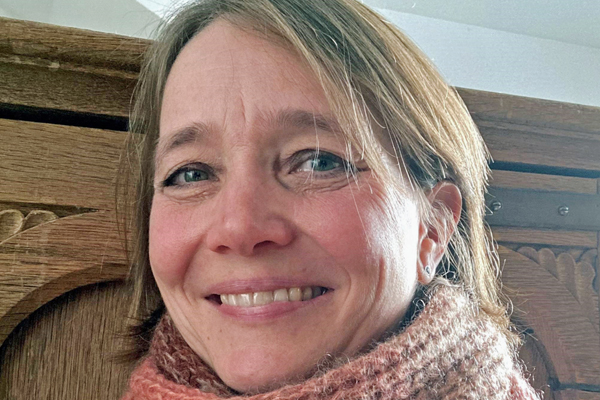 ein Porträtfoto einer Frau