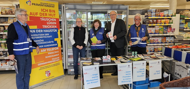Präventionsrat Rückblick - Beratung von Senioren über Trickdiebstahl und Trickbetrug im REWE-Markt in Kelkheim-Hornau 2025