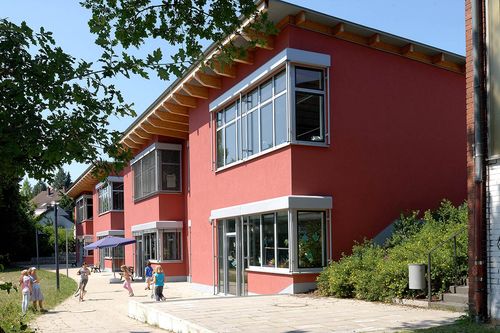 Die Burgschule in Eppstein von außen
