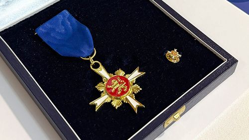 Hessischer Verdienstorden am Bande